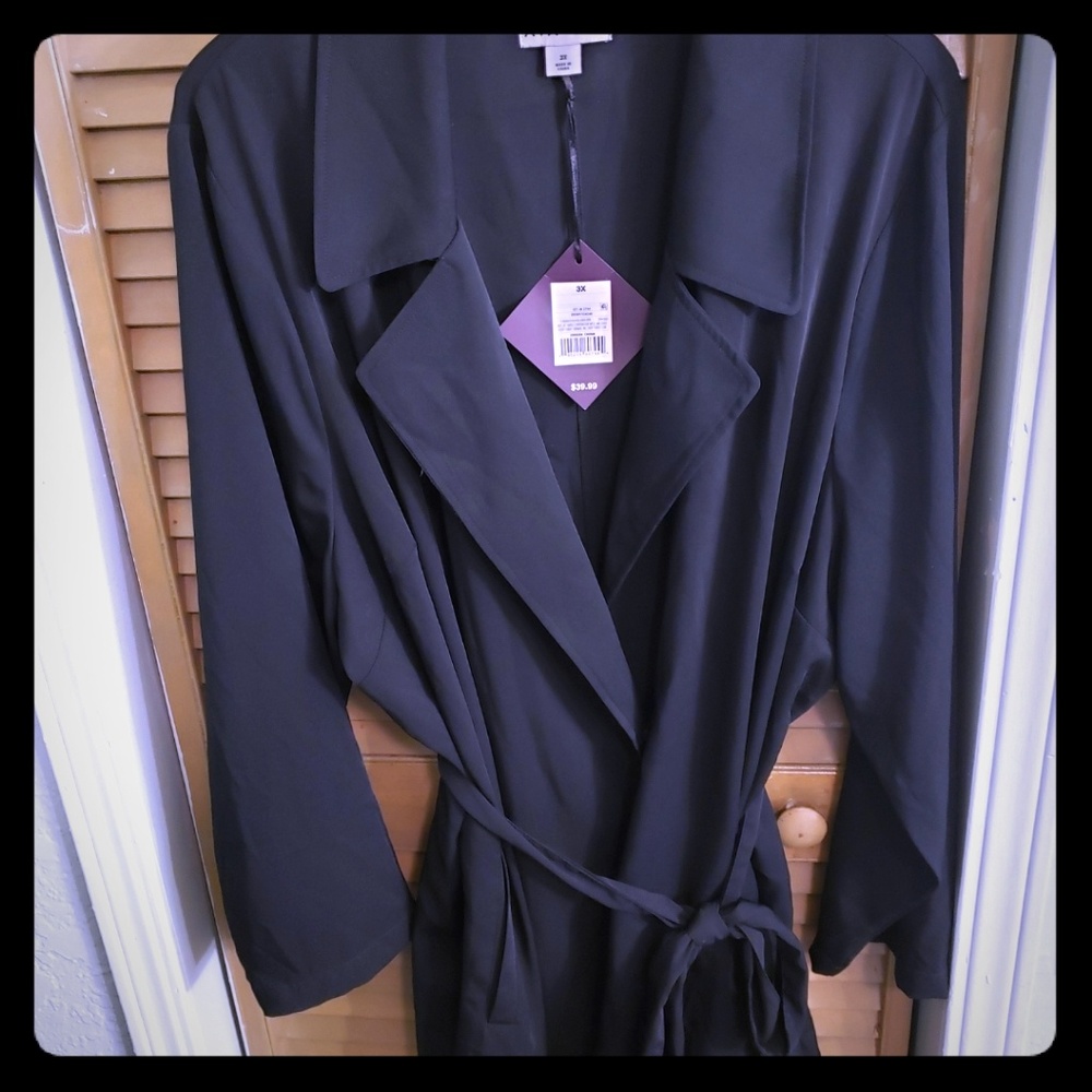 Ava and Viv Black linen Blazer
